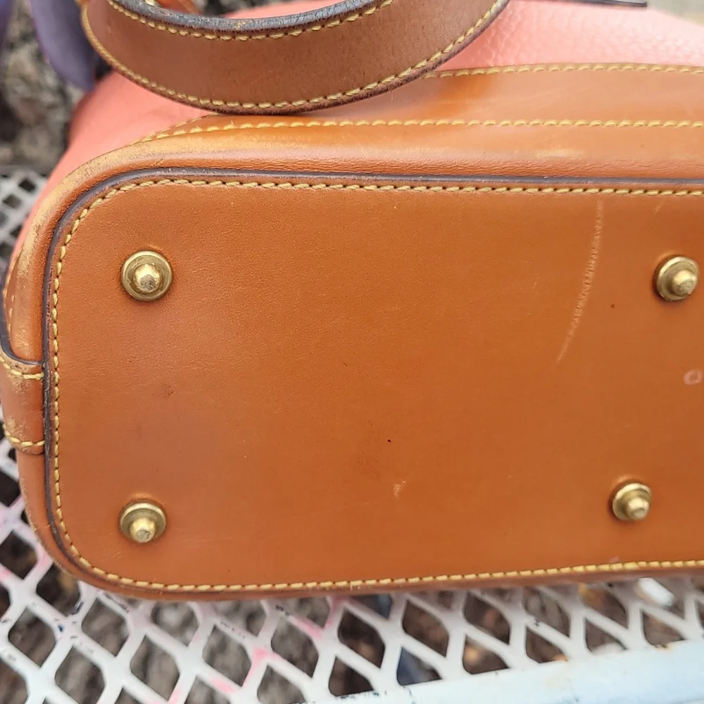 Vintage Dooney & Bourke AWL Sweet Peachy Hobo - Picture 7 of 16
